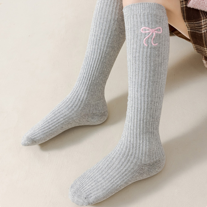جوارب طويلة للأطفال والرضع على - مراجعة Baby Sock Oximeter وسعره