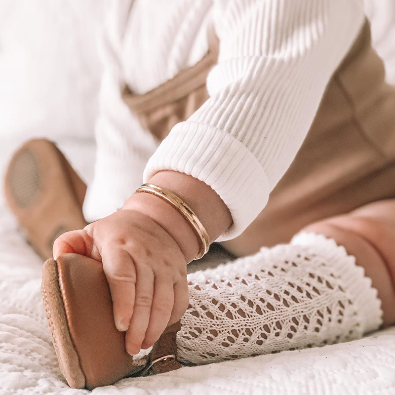 جوارب أطفال للبنات من القطن ال - مراجعة Baby Sock Oximeter وسعره