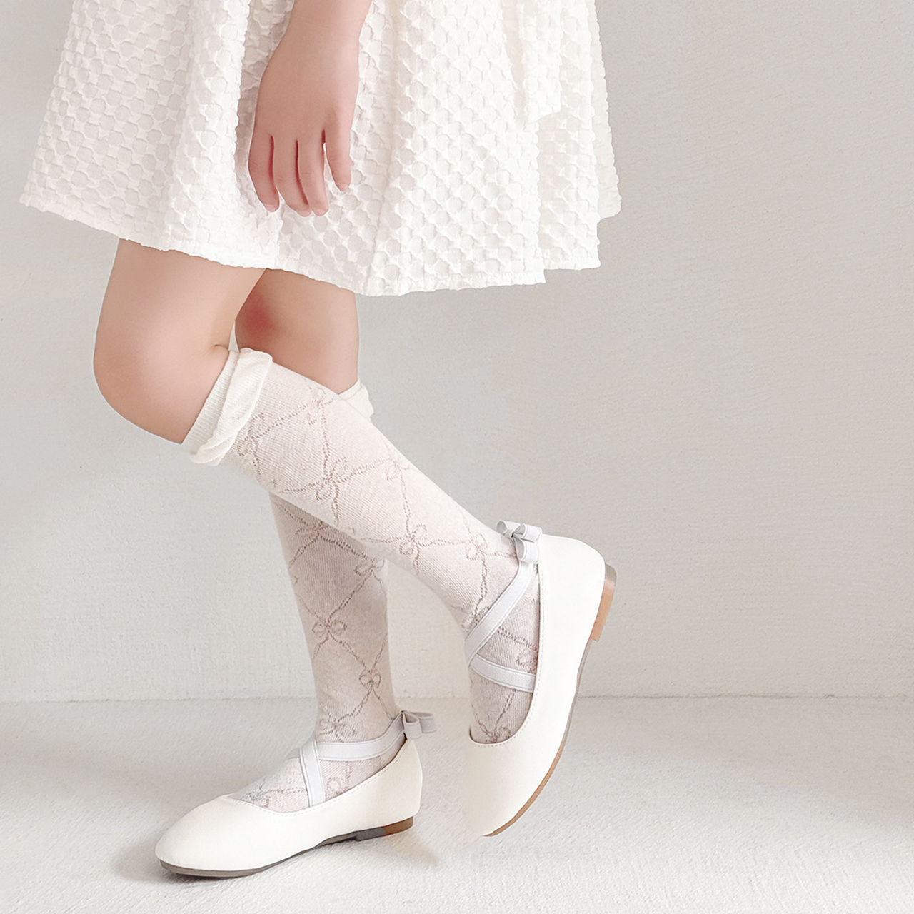 3 أزواج مقوس دانتيل طفلة الجوا - مراجعة Baby Sock Oximeter وسعره